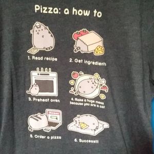 Pusheen Tee shirt Hot Topic